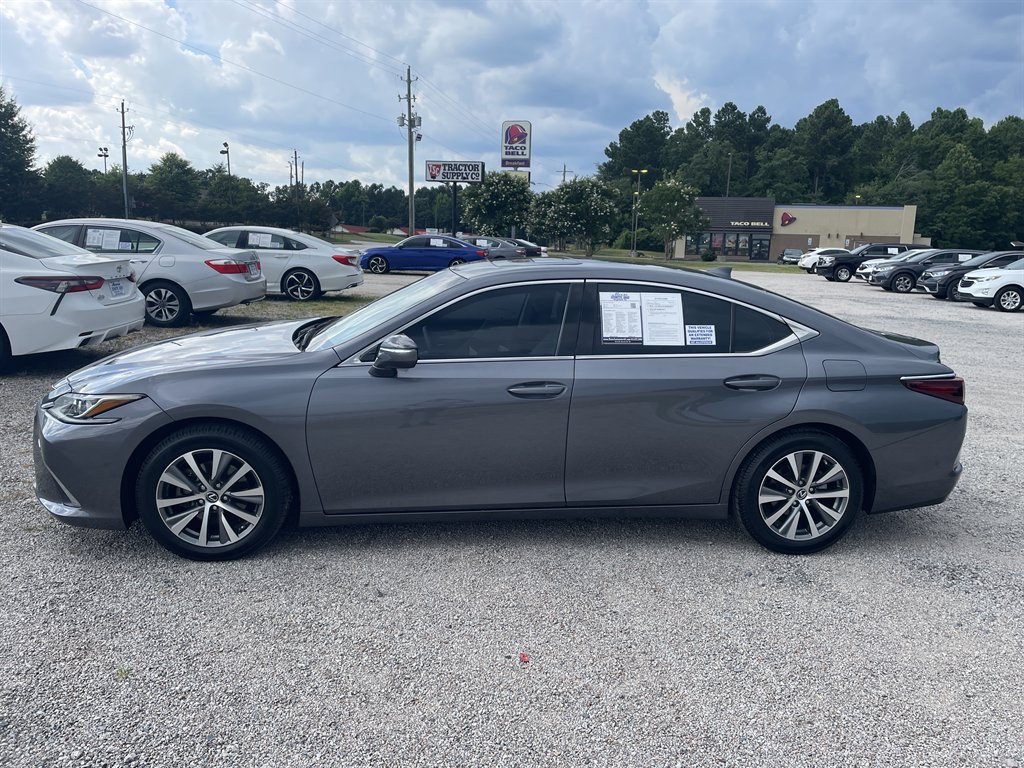 2019 Lexus ES 350's photo