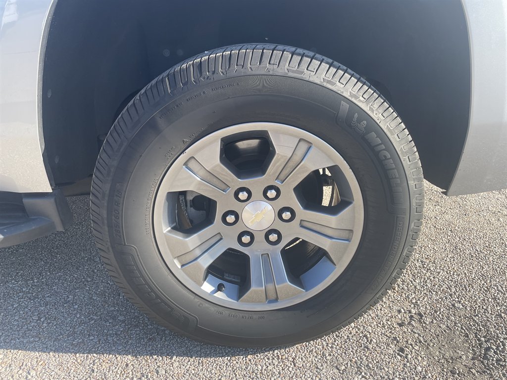 2020 Chevrolet Tahoe LS - Photo 7