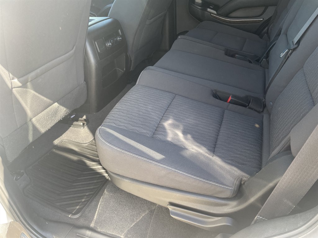 2020 Chevrolet Tahoe LS - Photo 22