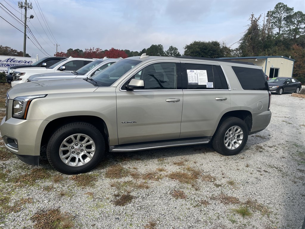 2015 GMC Yukon SLT's photo