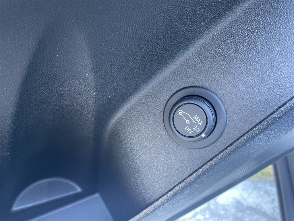 2022 Chevrolet Equinox LT - Photo 23