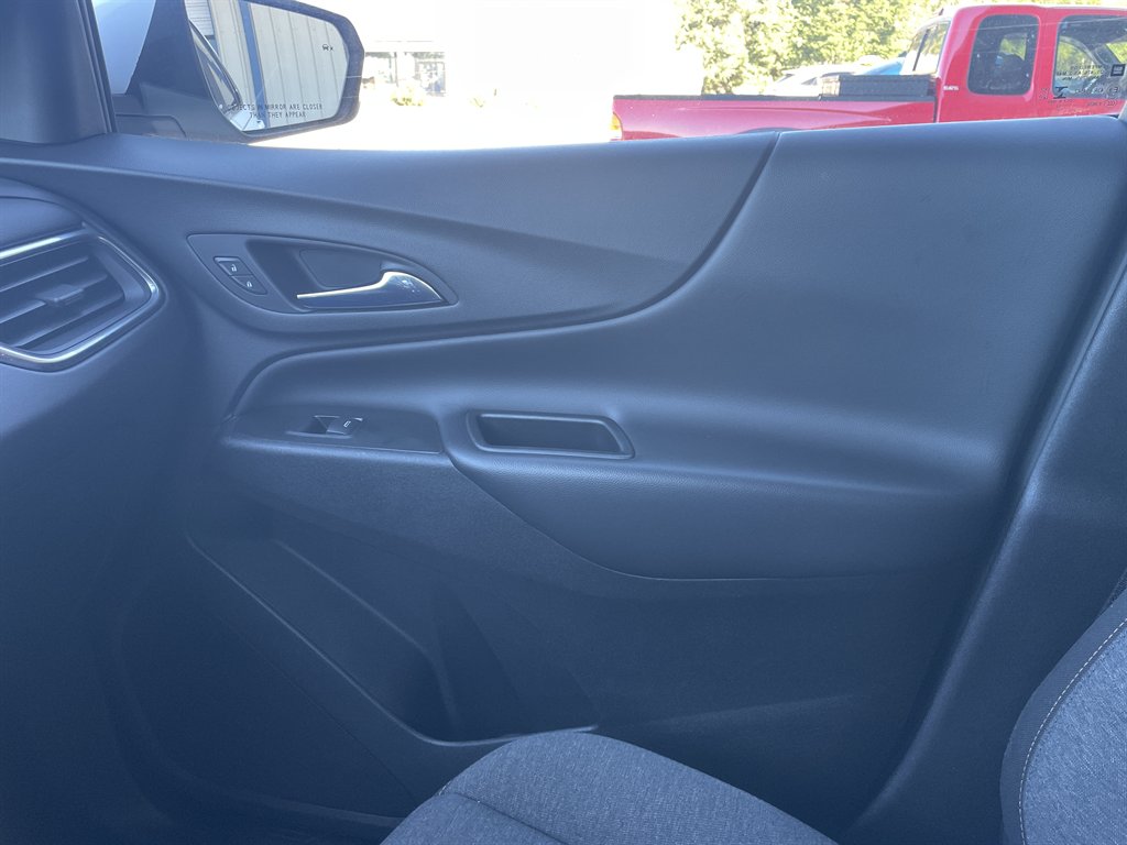 2022 Chevrolet Equinox LT - Photo 17