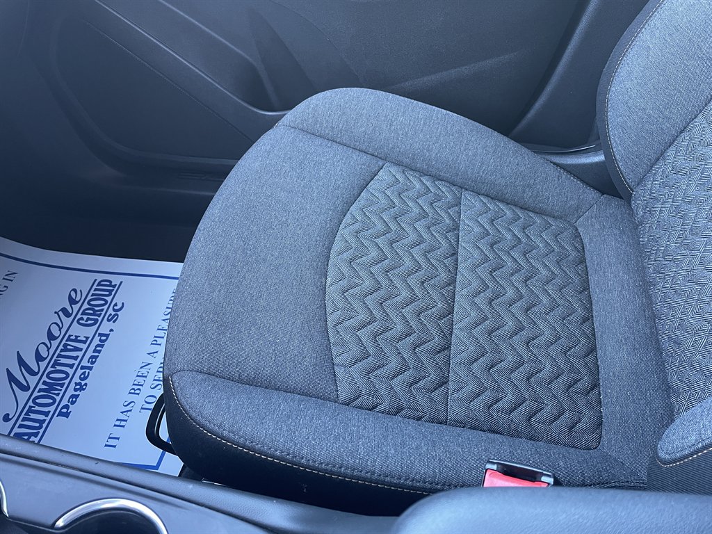 2022 Chevrolet Equinox LT - Photo 16