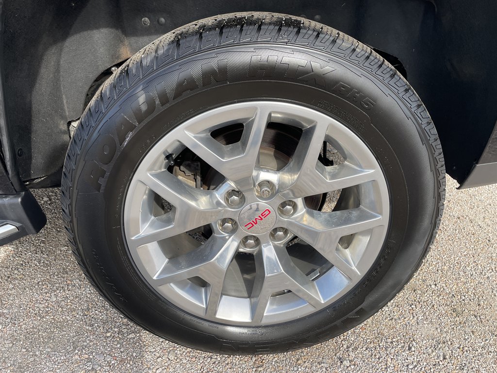 2019 GMC Yukon SLT - Photo 8