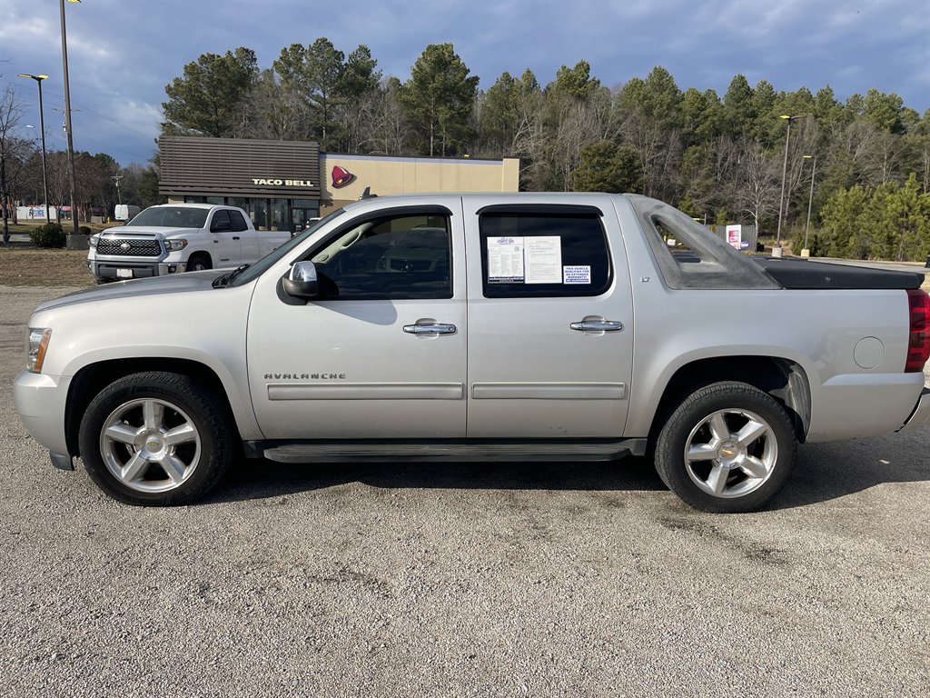 2010 Chevrolet Avalanche LT