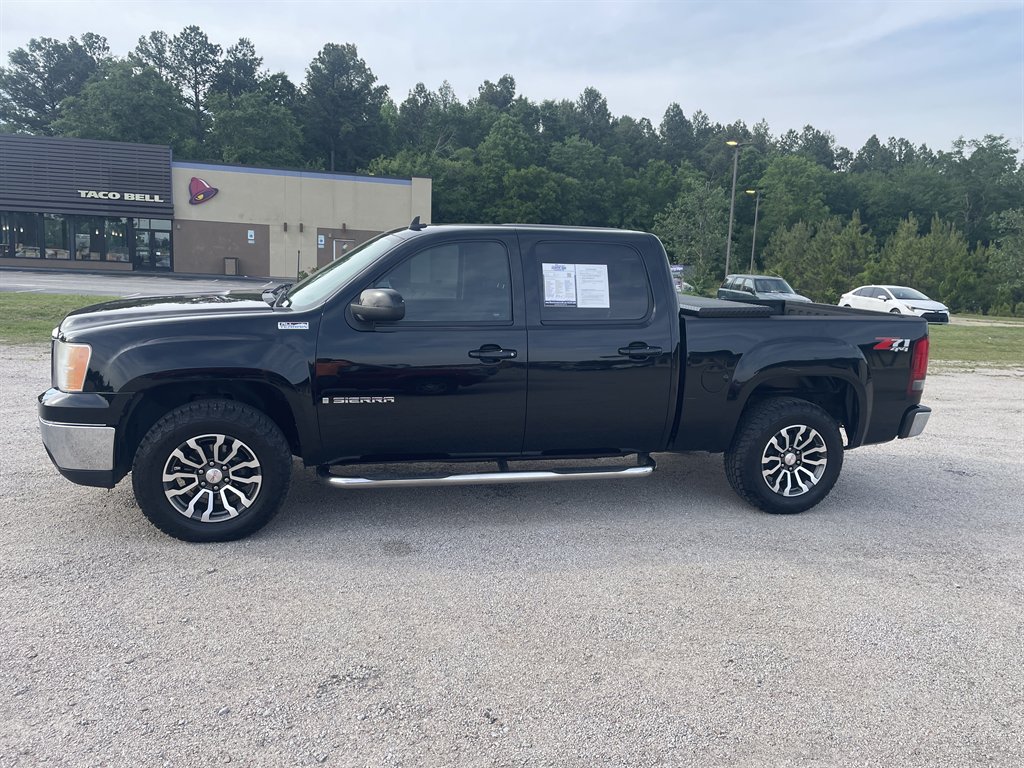 2009 GMC Sierra 4WD Crew Cab SLE SWB's photo